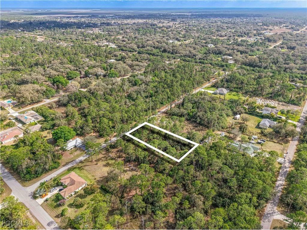 2017 Grant Avenue Alva FL 33920 2025009287 image4