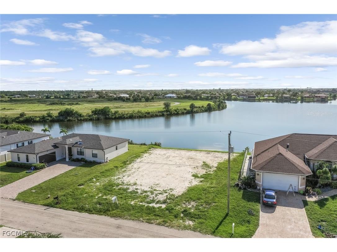 2017 NE 10th Place Cape Coral FL 33909 2026010299 image7