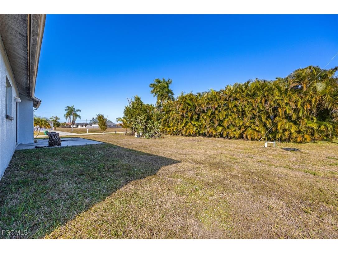 2017 NE 24th Terrace Cape Coral FL 33909 2025025225 image22