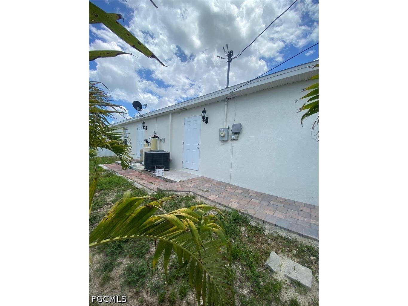 2017 NW 1st Avenue Cape Coral FL 33993 2026024827 image25