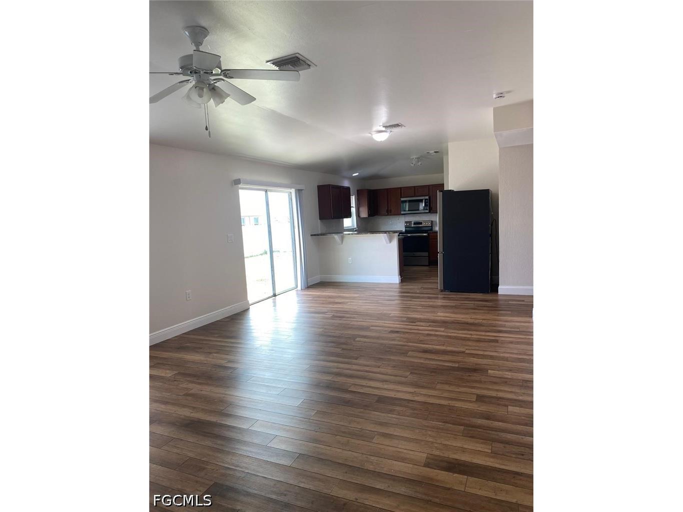 2017 NW 1st Avenue Cape Coral FL 33993 2026024827 image9