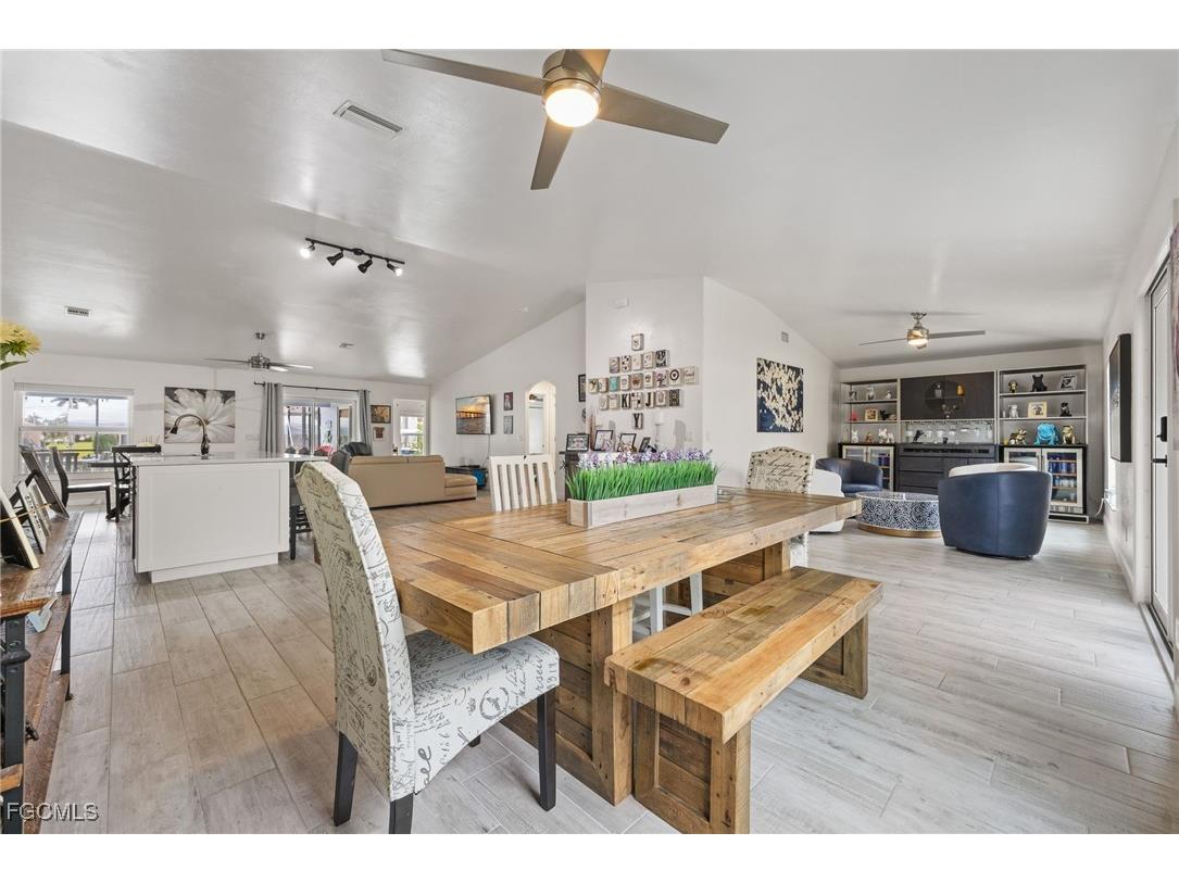 2017 SE 17th Place Cape Coral FL 33990 2025008609 image10