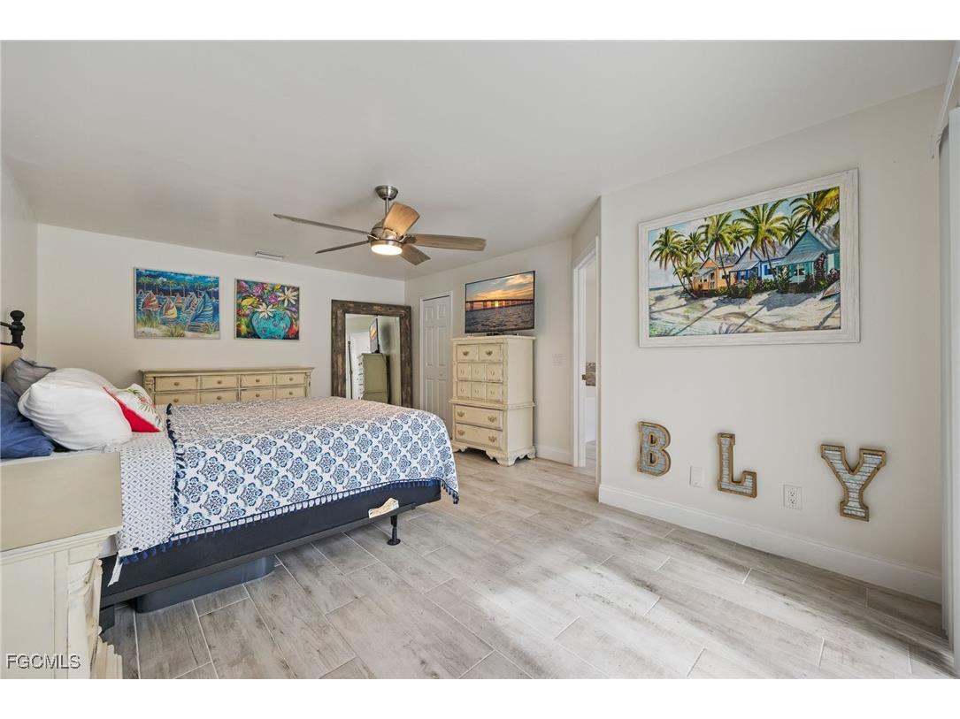 2017 SE 17th Place Cape Coral FL 33990 2025008609 image24