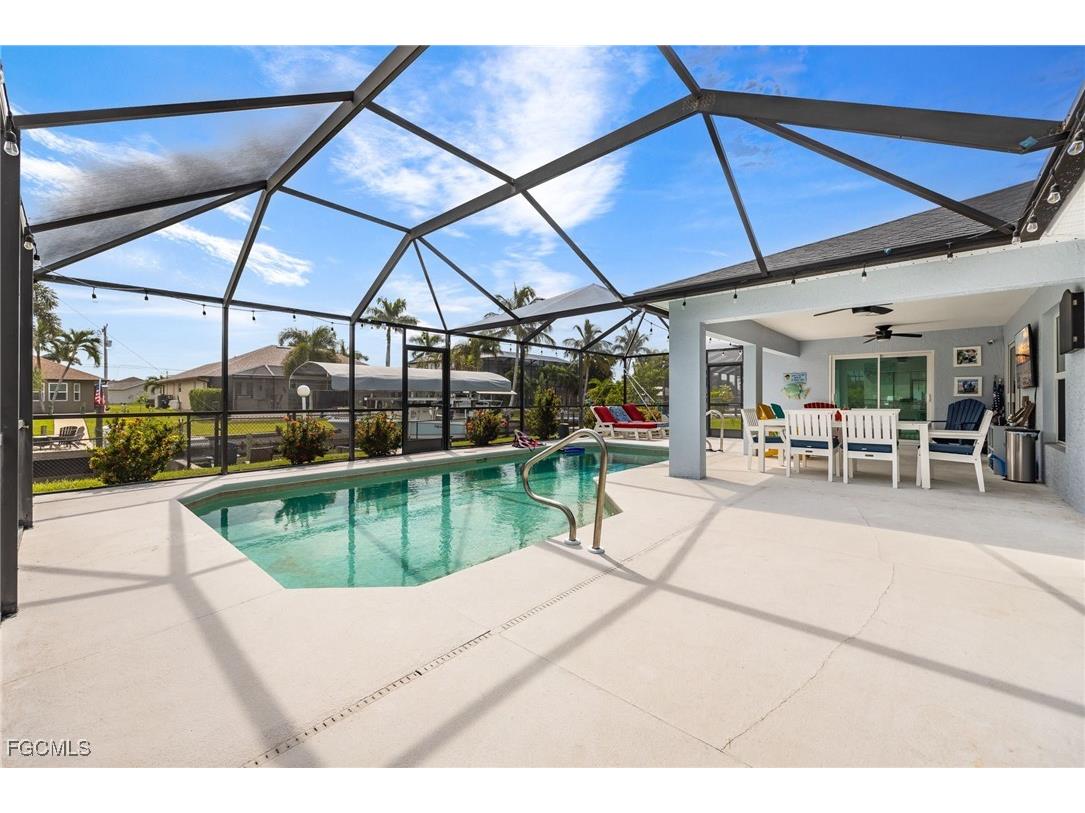 2017 SE 17th Place Cape Coral FL 33990 2025008609 image32