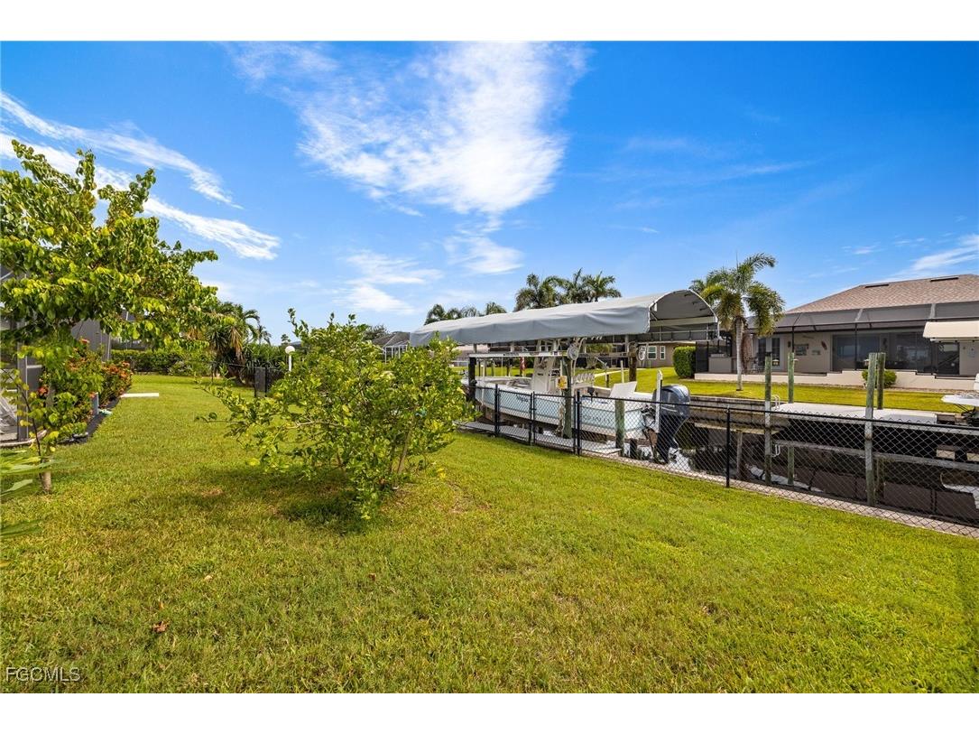 2017 SE 17th Place Cape Coral FL 33990 2025008609 image35