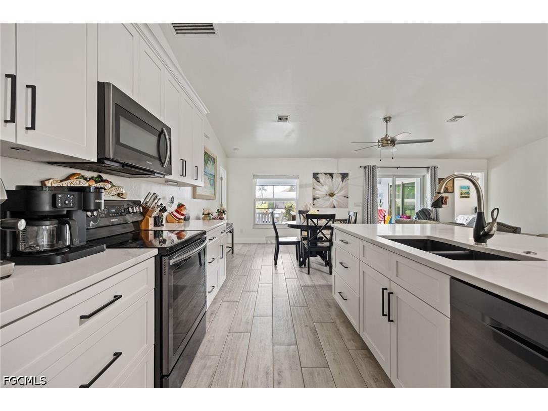 2017 SE 17th Place Cape Coral FL 33990 2026023428 image11