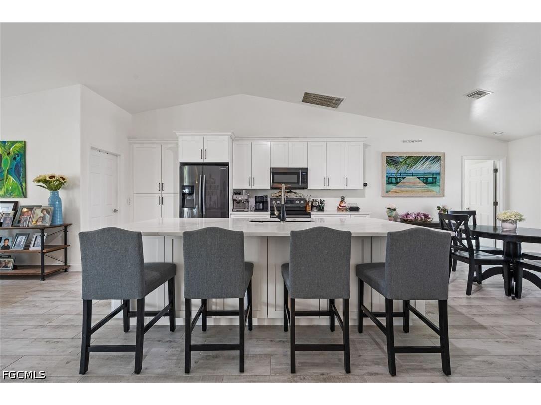 2017 SE 17th Place Cape Coral FL 33990 2026023428 image15