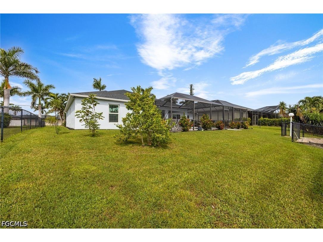 2017 SE 17th Place Cape Coral FL 33990 2026023428 image37
