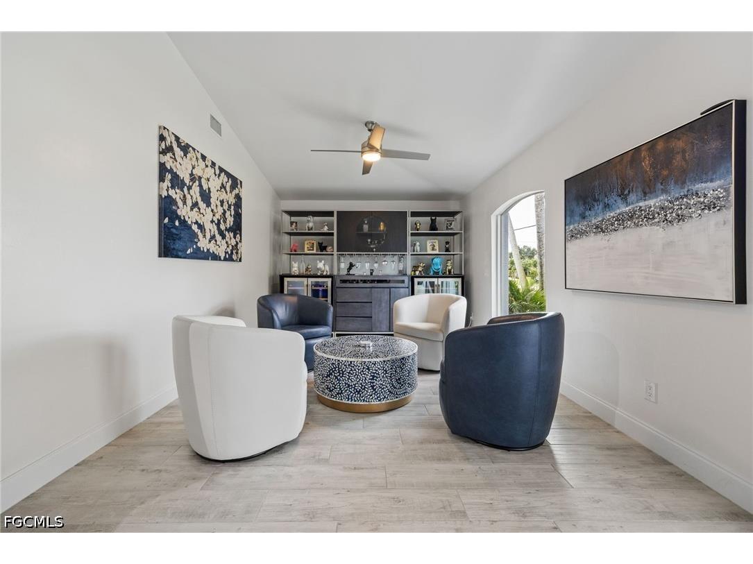 2017 SE 17th Place Cape Coral FL 33990 2026023428 image5