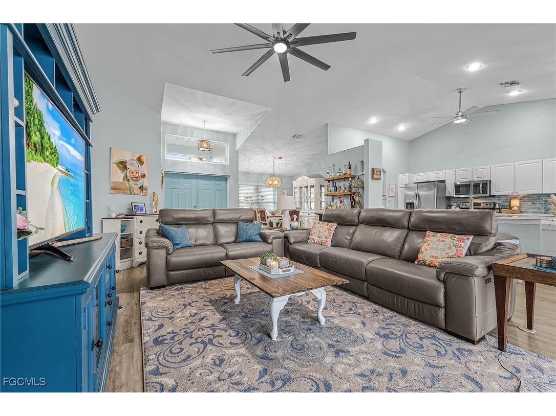 2017 SW 30th Street Cape Coral FL 33914 2026002110 image14