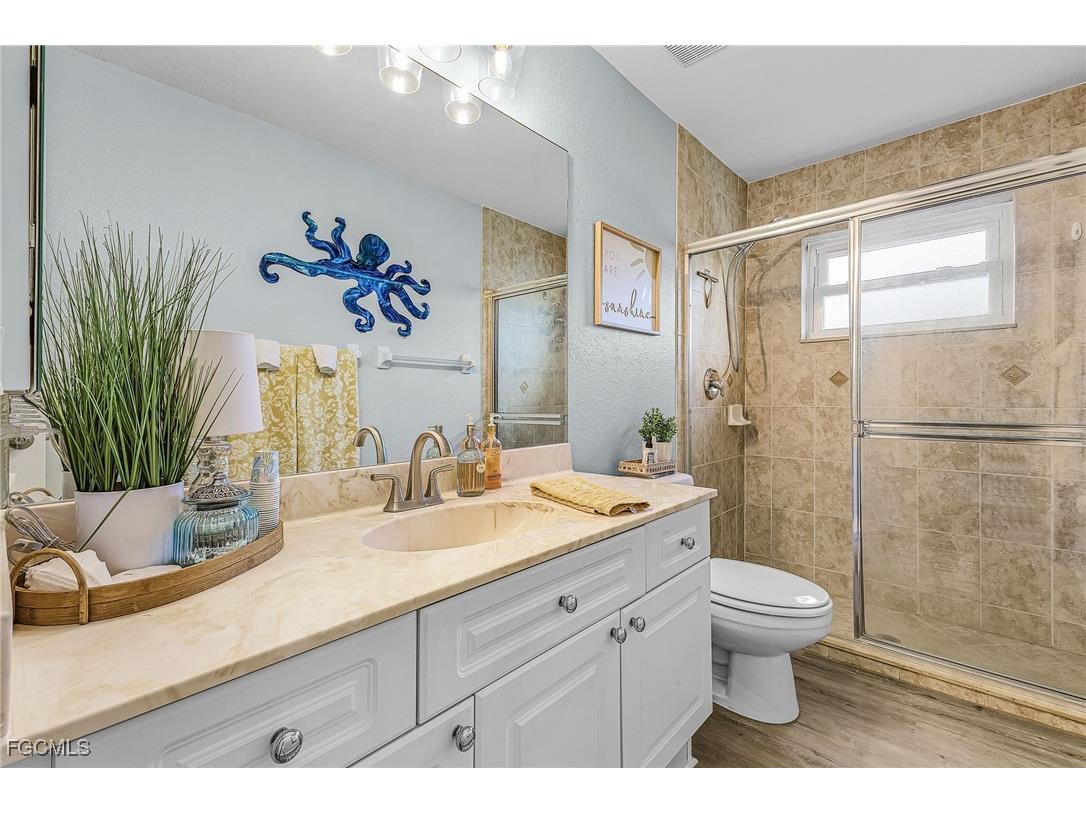 2017 SW 30th Street Cape Coral FL 33914 2026002110 image22