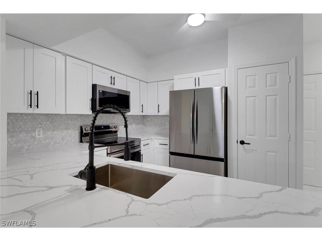 20170 Estero Gardens Circle #107 Estero FL 33928 226010540 image7