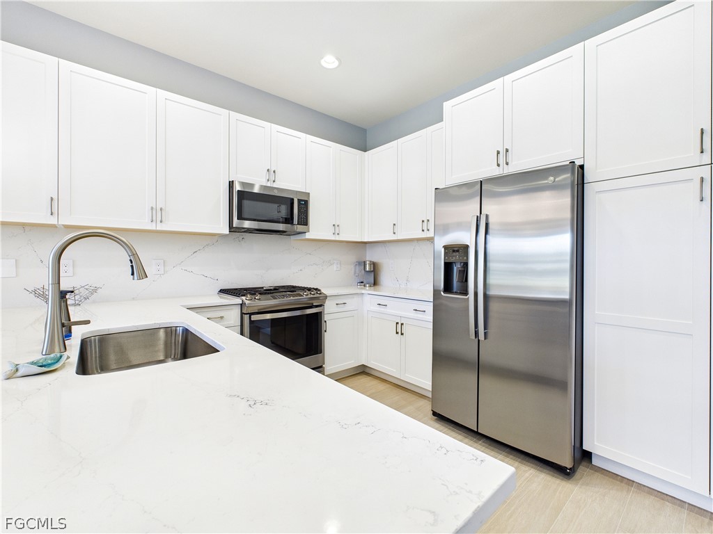 20176 Camellia Crosse Lane Estero FL 33928 2026010855 image10