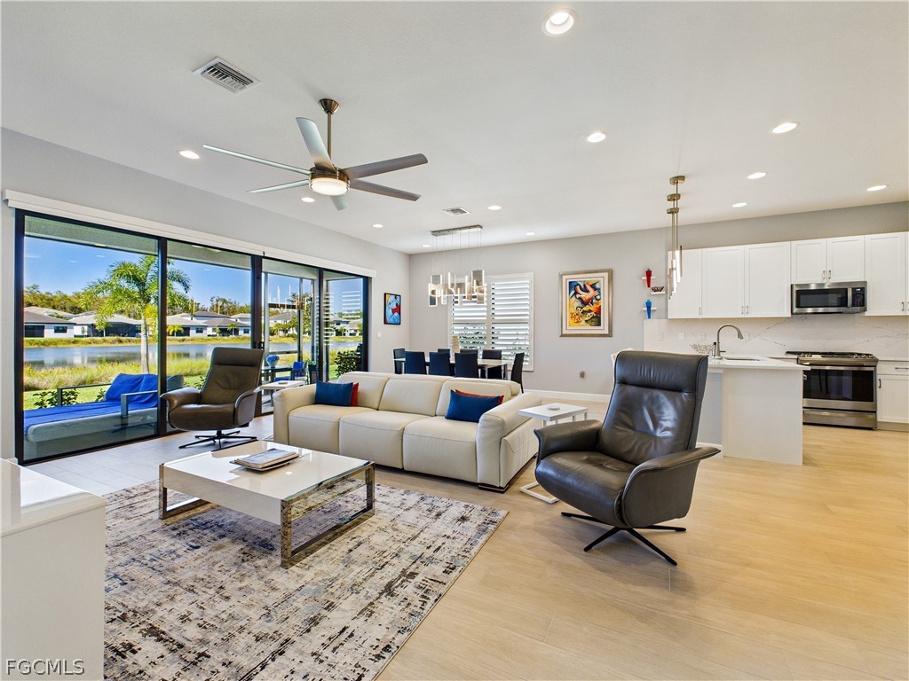 20176 Camellia Crosse Lane Estero FL 33928 2026010855 image7