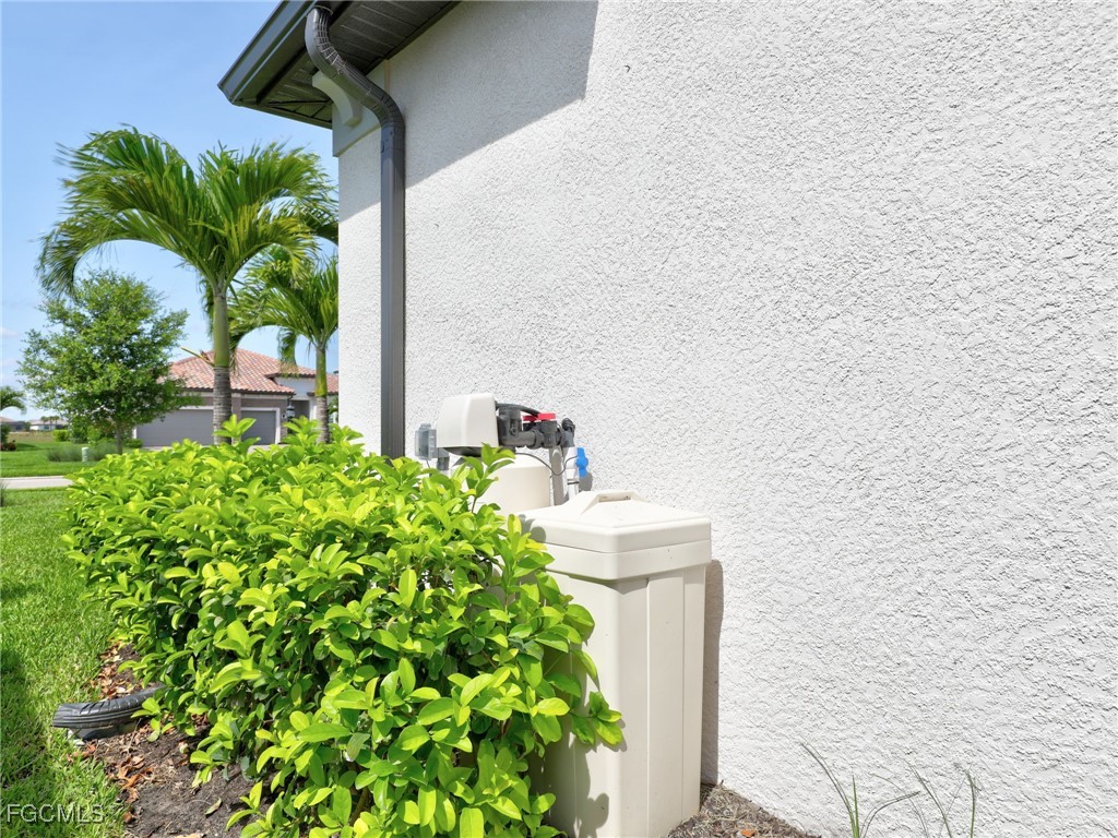 20179 Napa Loop Estero FL 33928 2025006705 image42