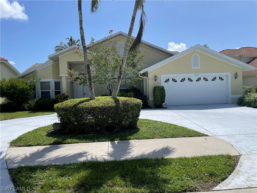 2018 Crown Pointe Boulevard E Naples FL 34112 223060202 image1