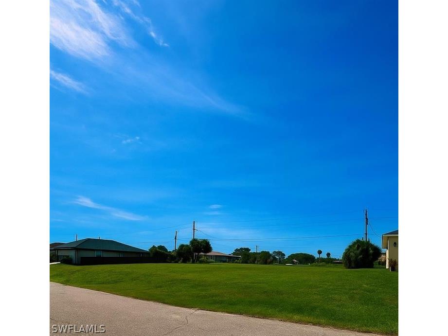 2018 NE 24th Terrace Cape Coral FL 33909 226009321 image2