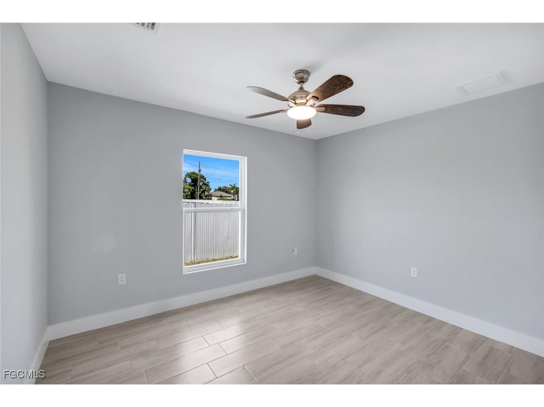 2018 NE 33rd Lane Cape Coral FL 33909 2025005887 image20