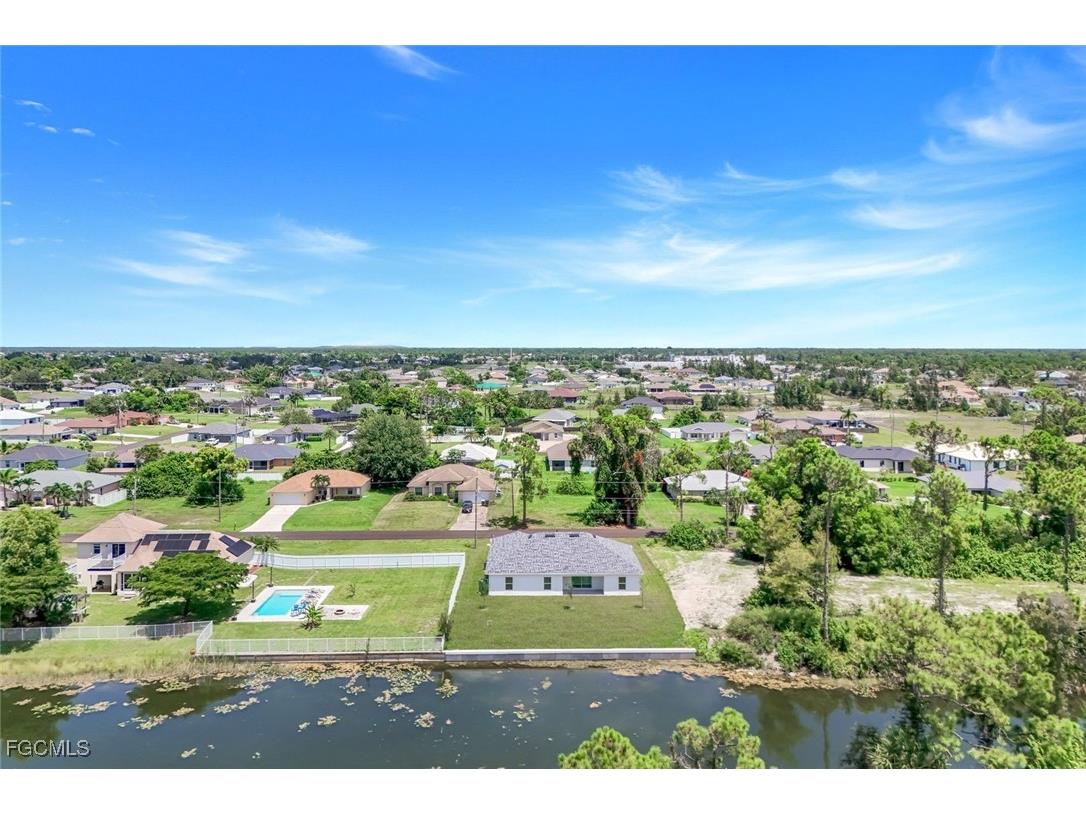 2018 NE 33rd Lane Cape Coral FL 33909 2025005887 image27