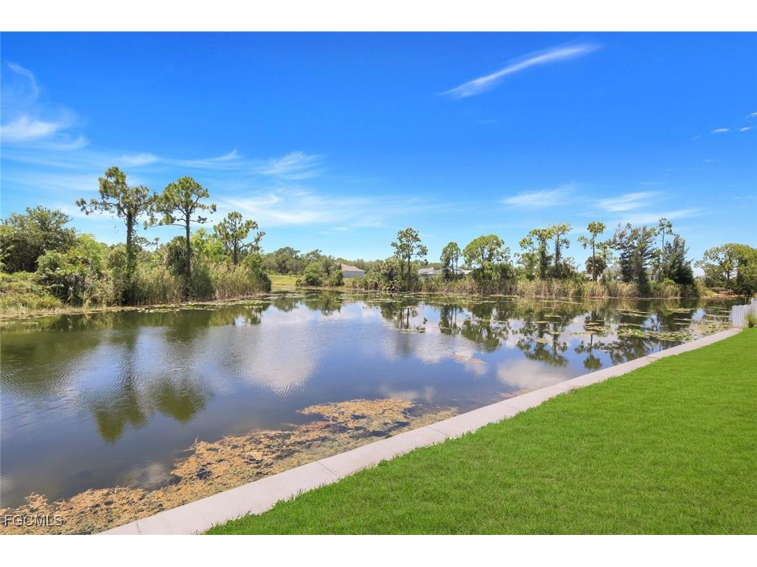 2018 NE 33rd Lane Cape Coral FL 33909 2025005887 image6