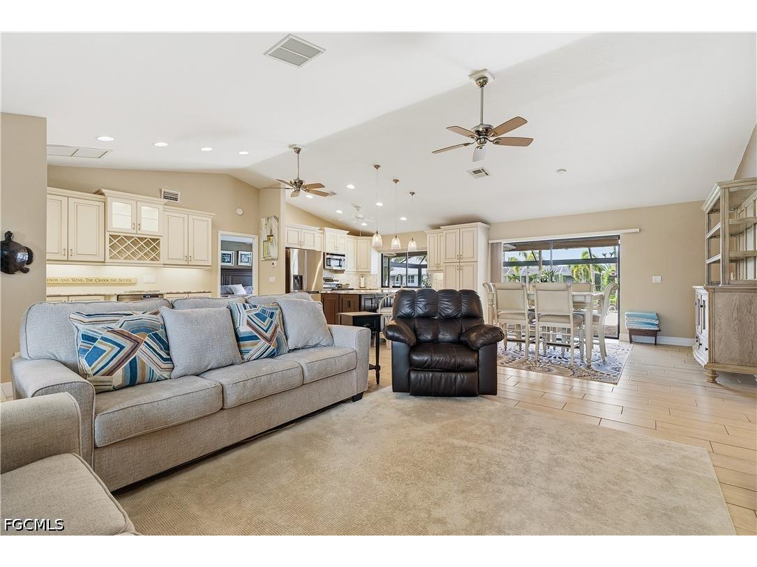 2018 SE 29th Street Cape Coral FL 33904 2026017831 image22