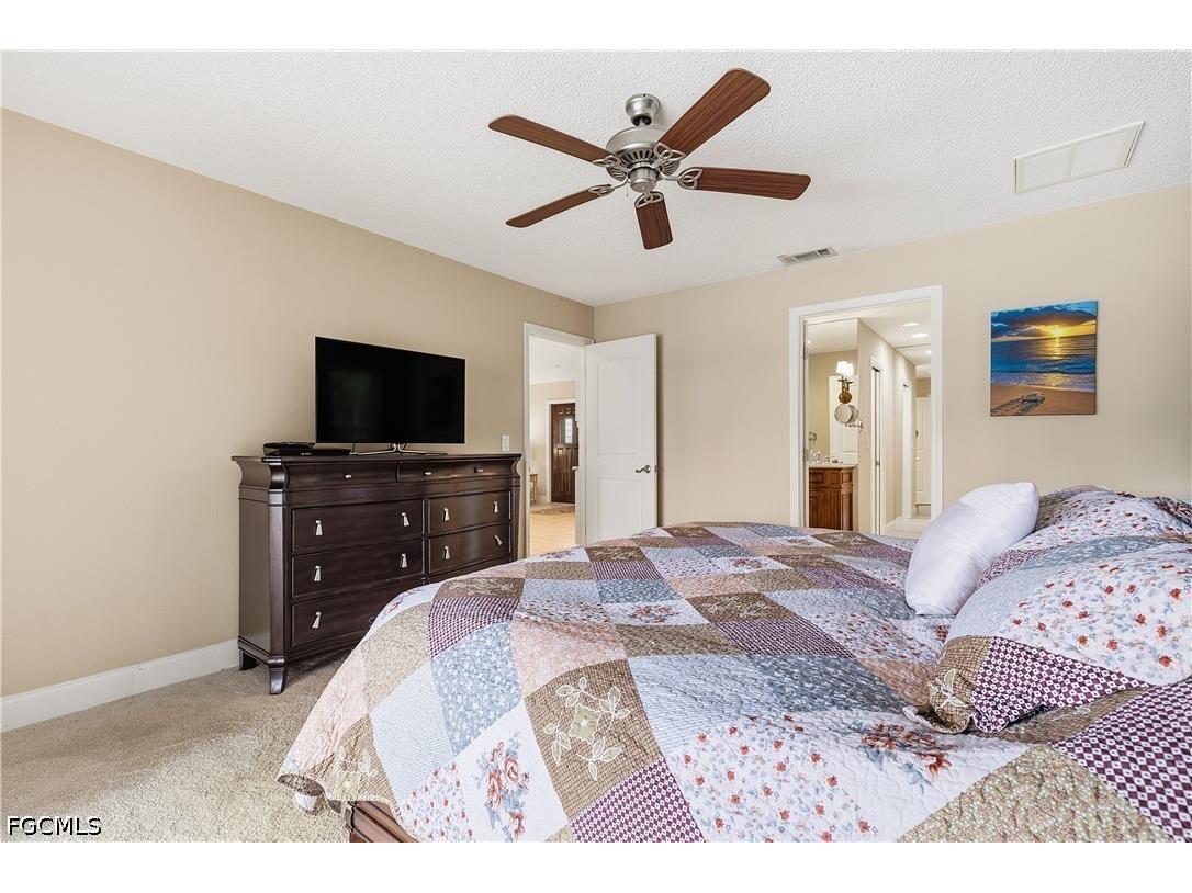2018 SE 29th Street Cape Coral FL 33904 2026017831 image27
