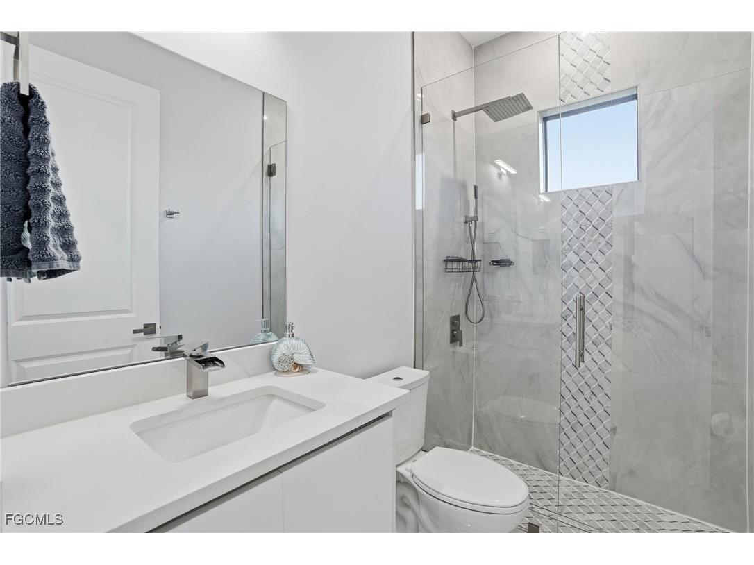 2019 NE 34th Terrace Cape Coral FL 33909 2025020116 image27