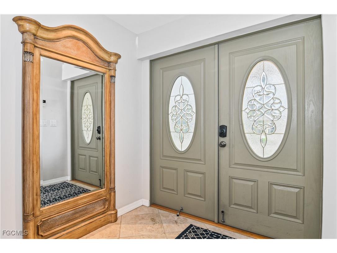 2019 SE 28th Terrace Cape Coral FL 33904 2025014395 image6