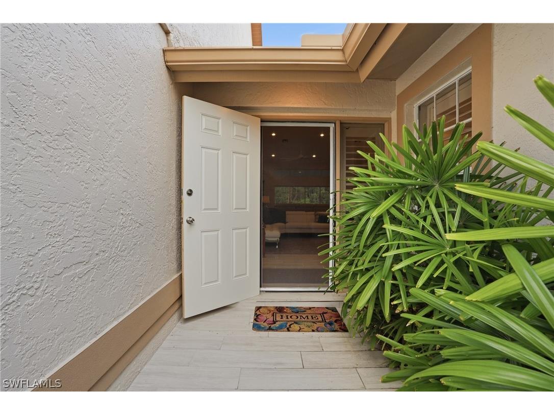  Estero FL 33928 226010042 image1