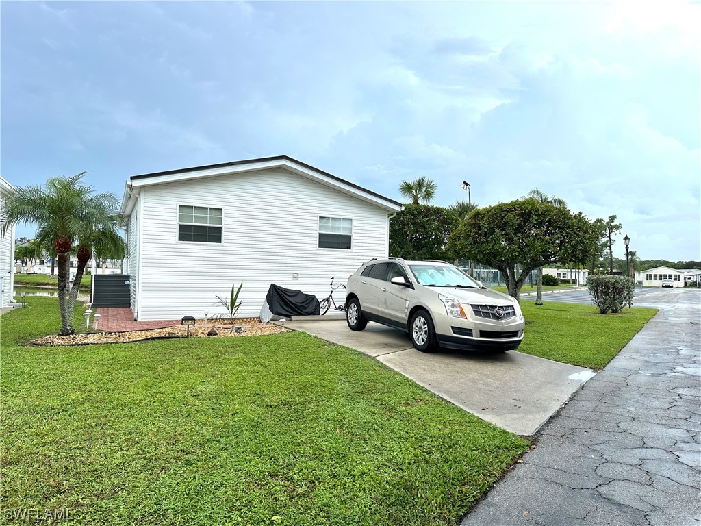 20191 Cobblestone Court Estero FL 33928 223076555 image1