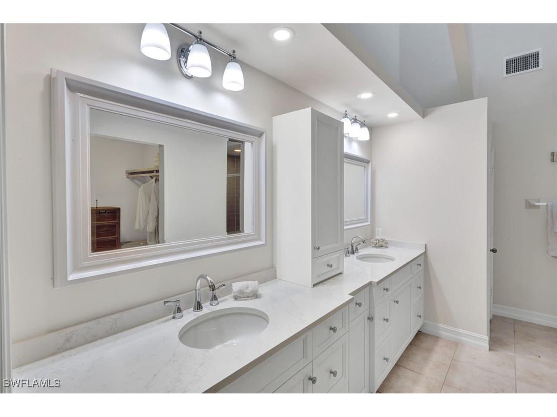 202 Bears Paw Trail #97 Naples FL 34105 225063758 image17