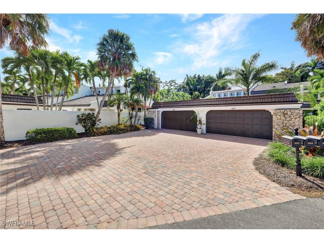 202 Bears Paw Trail #97 Naples FL 34105 225063758 image25