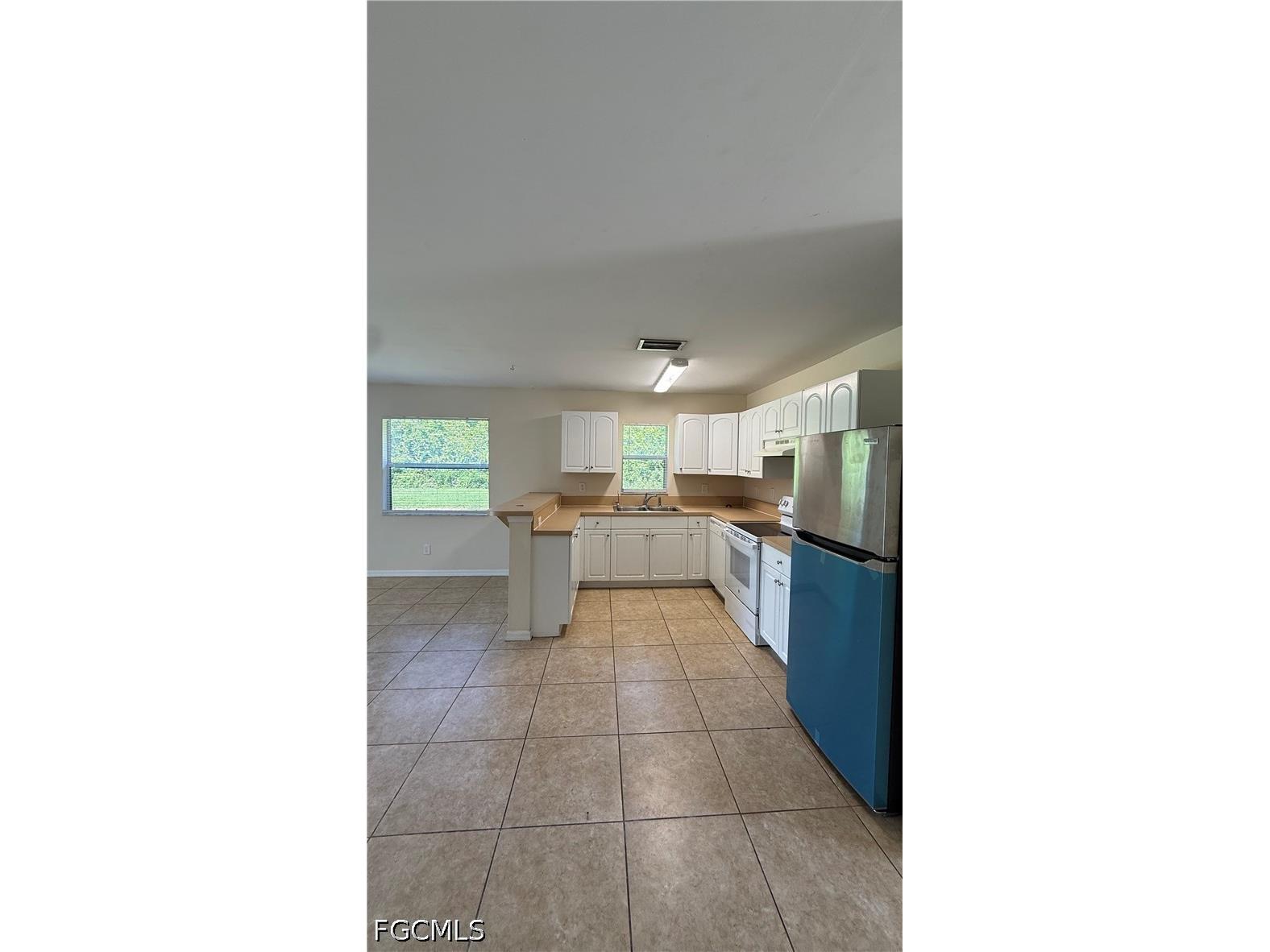 202 Hightower Avenue S Lehigh Acres FL 33973 2026028217 image4