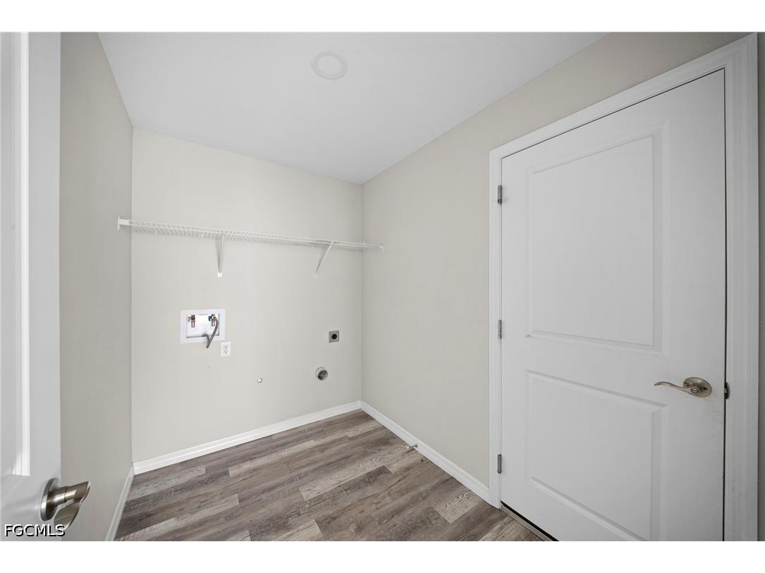 202 NW 25th Place Cape Coral FL 33993 2026021261 image14