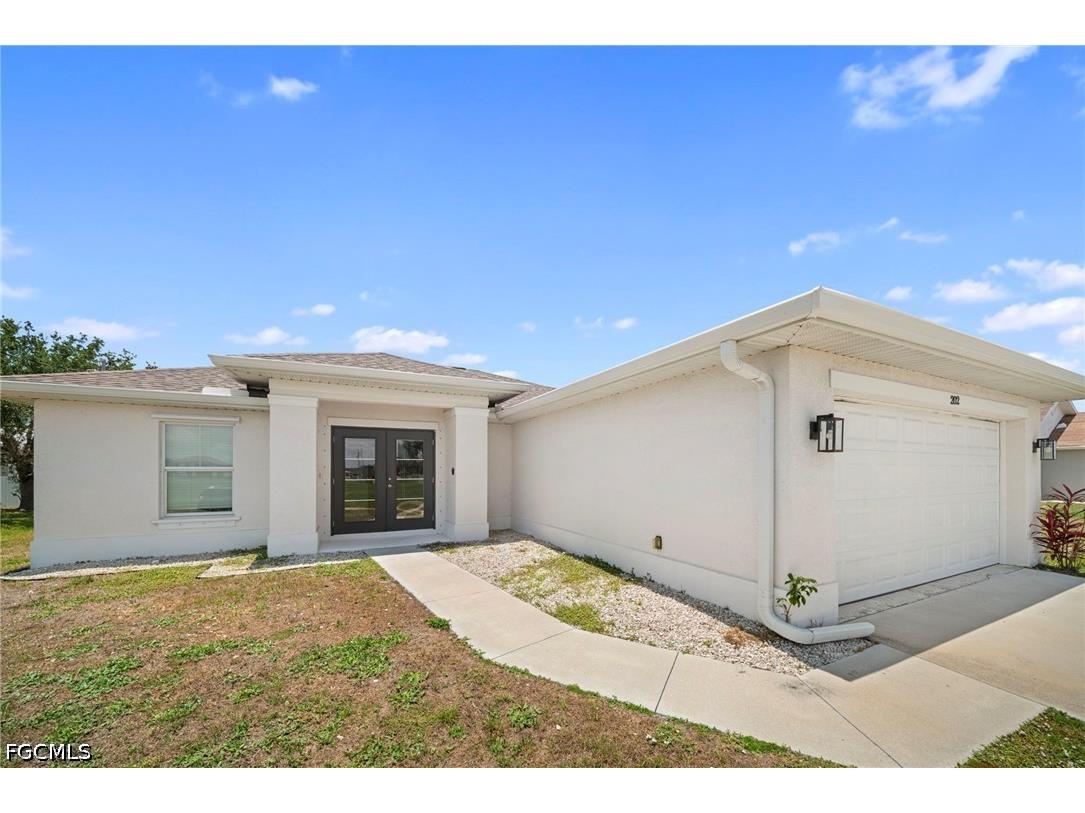 202 NW 25th Place Cape Coral FL 33993 2026021261 image4