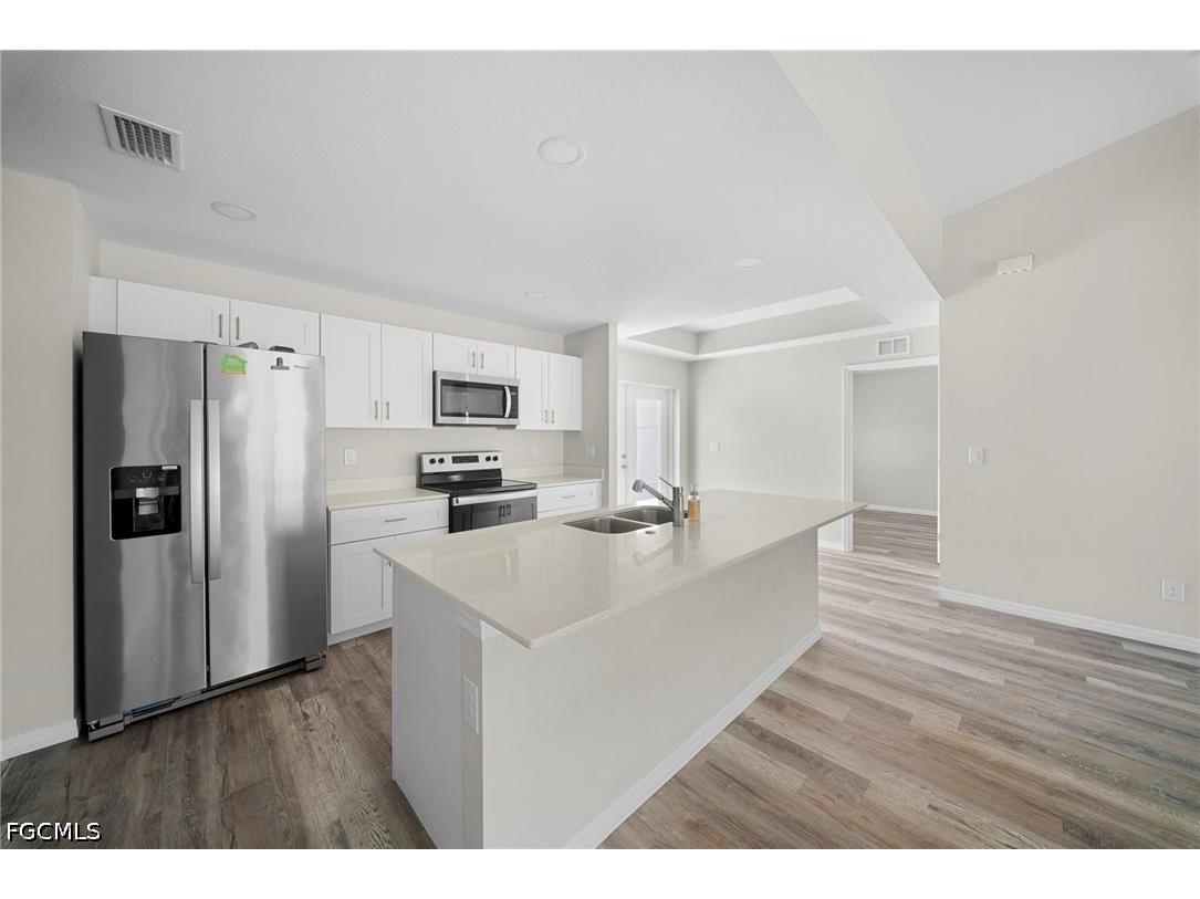 202 NW 25th Place Cape Coral FL 33993 2026021261 image7