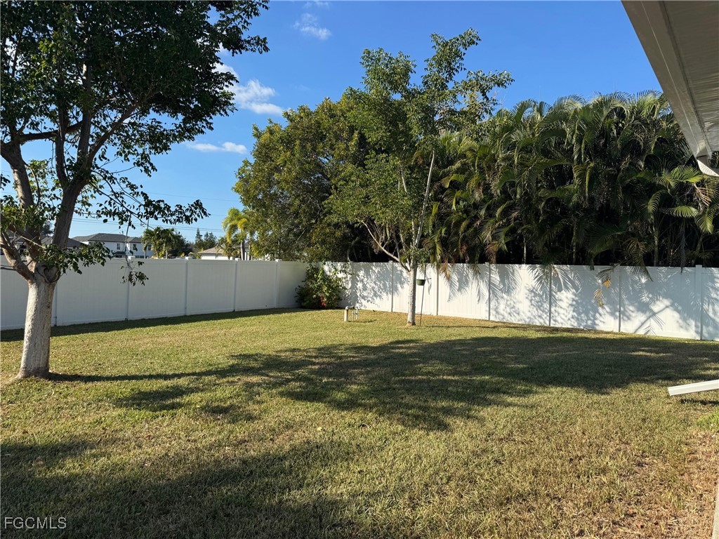 202 NW 27th Avenue Cape Coral FL 33993 2025018555 image9