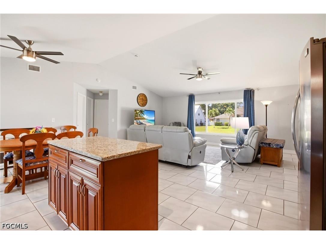 202 SE 10th Terrace Cape Coral FL 33990 2026019959 image13