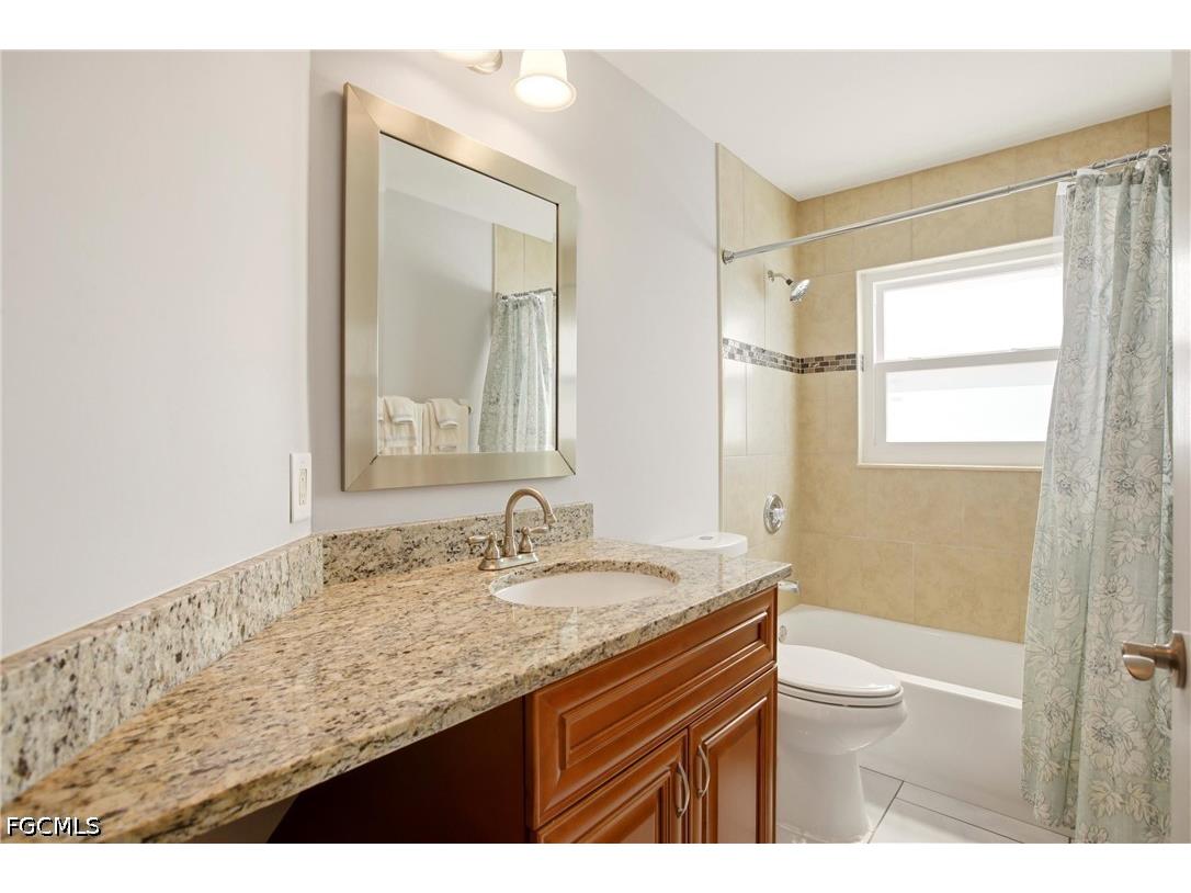 202 SE 10th Terrace Cape Coral FL 33990 2026019959 image28
