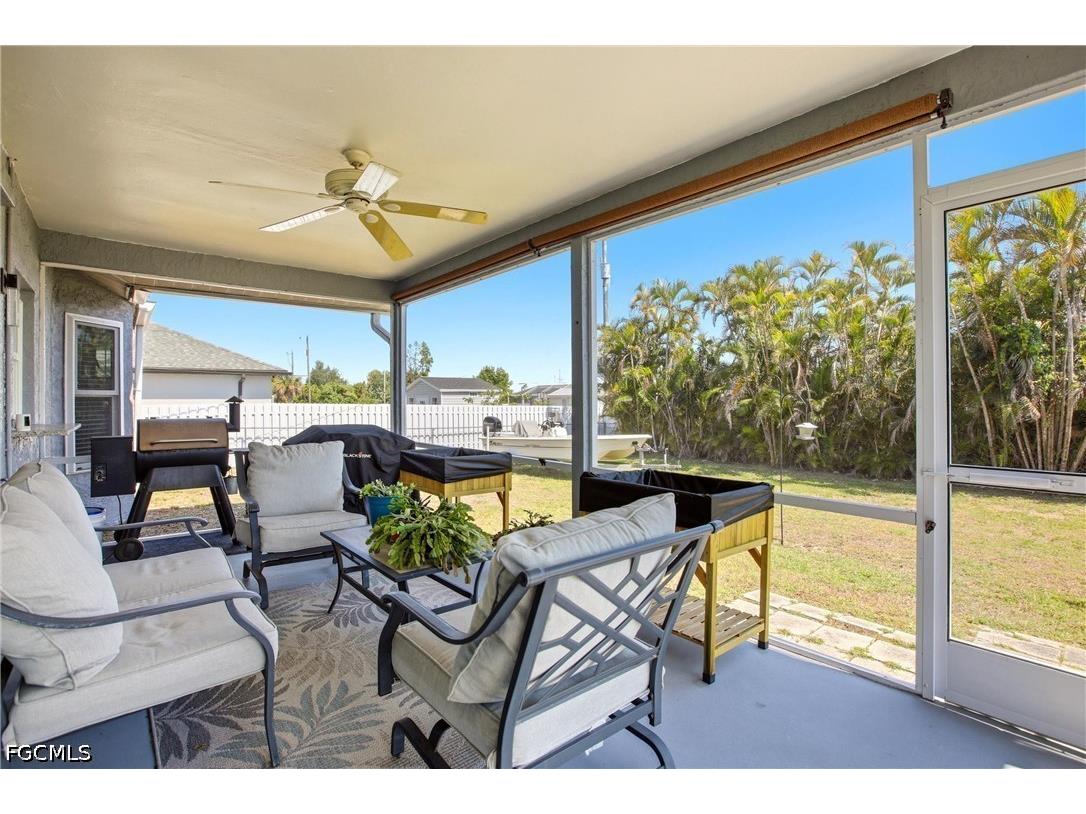 202 SE 10th Terrace Cape Coral FL 33990 2026019959 image32