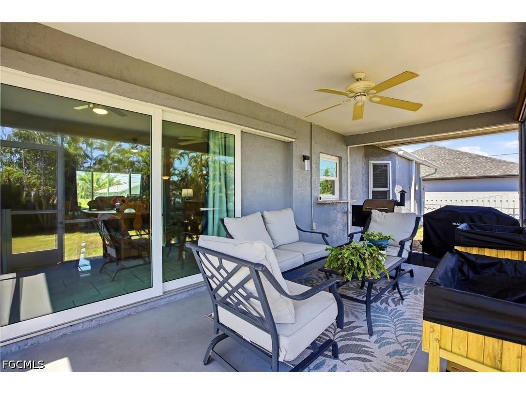 202 SE 10th Terrace Cape Coral FL 33990 2026019959 image33