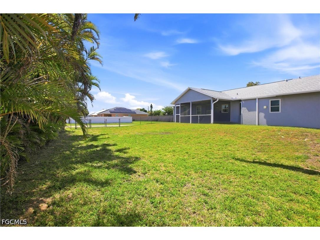 202 SE 10th Terrace Cape Coral FL 33990 2026019959 image39