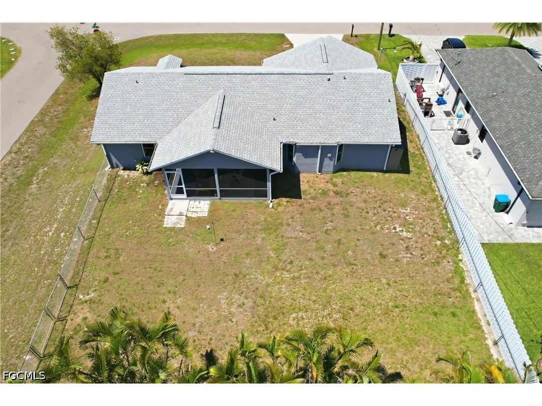 202 SE 10th Terrace Cape Coral FL 33990 2026019959 image46