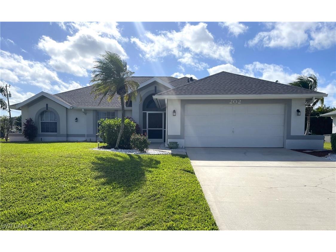 202 SW 32nd Terrace Cape Coral FL 33914 223091740 image1