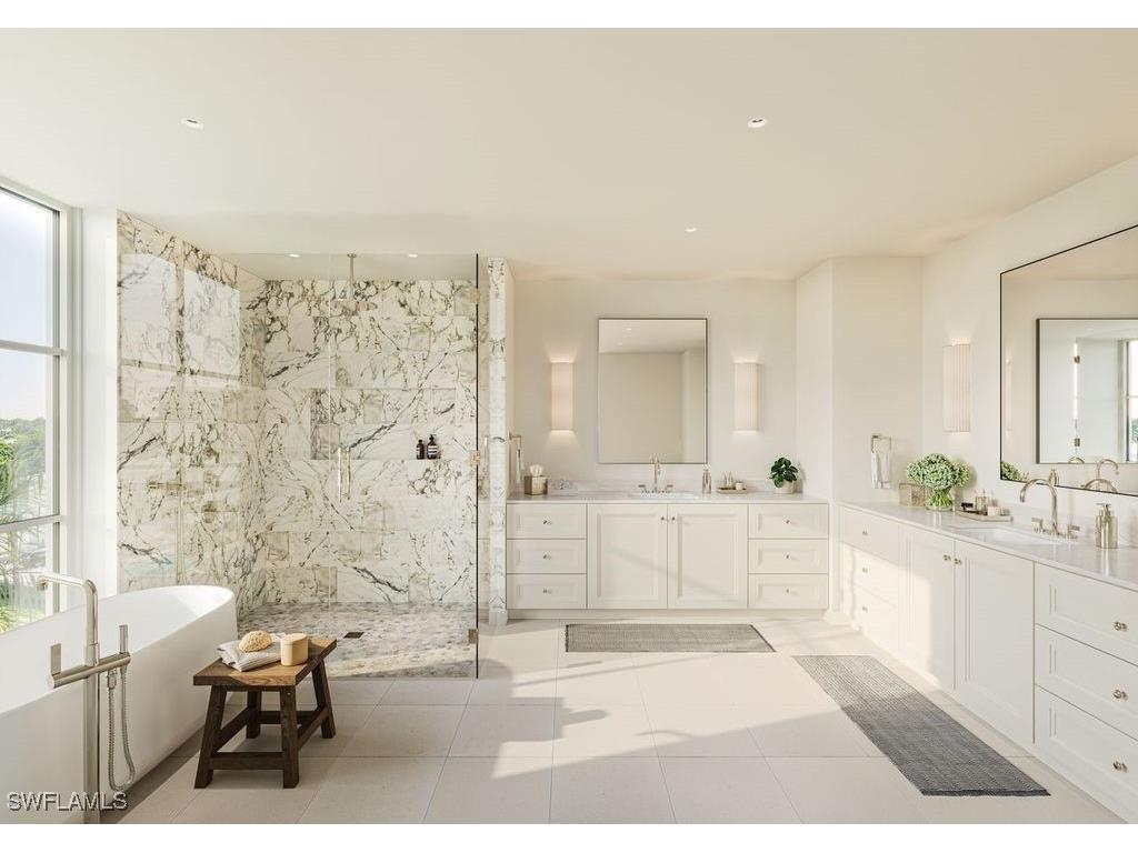 2020 Gulf Shore Boulevard N #UNIT 201E Naples FL 34102 225080375 image7