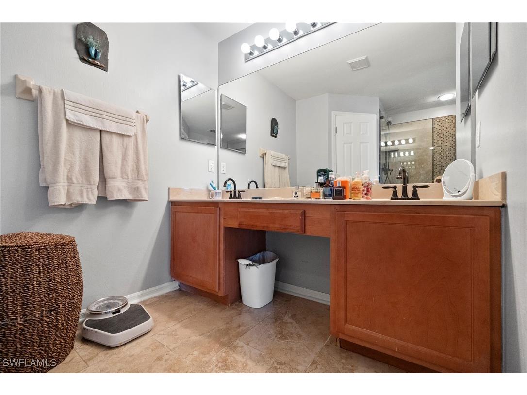 2020 NE 6th Place Cape Coral FL 33909 225080995 image21