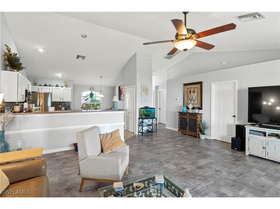 2020 NE 6th Place Cape Coral FL 33909 225080995 image7