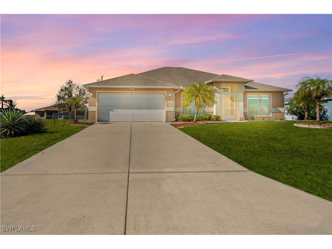 2020 NE 7th Avenue Cape Coral FL 33909 224103688 image1
