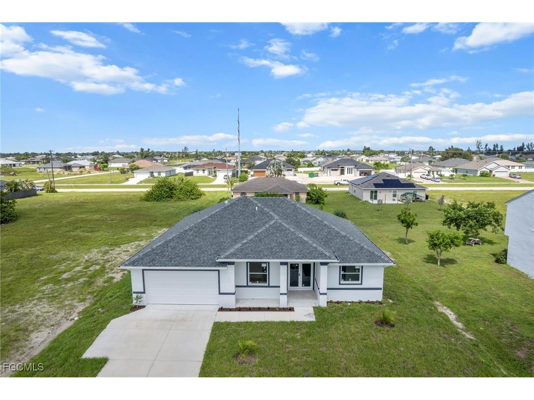 2020 NE Juanita Place Cape Coral FL 33909 2025004713 image1
