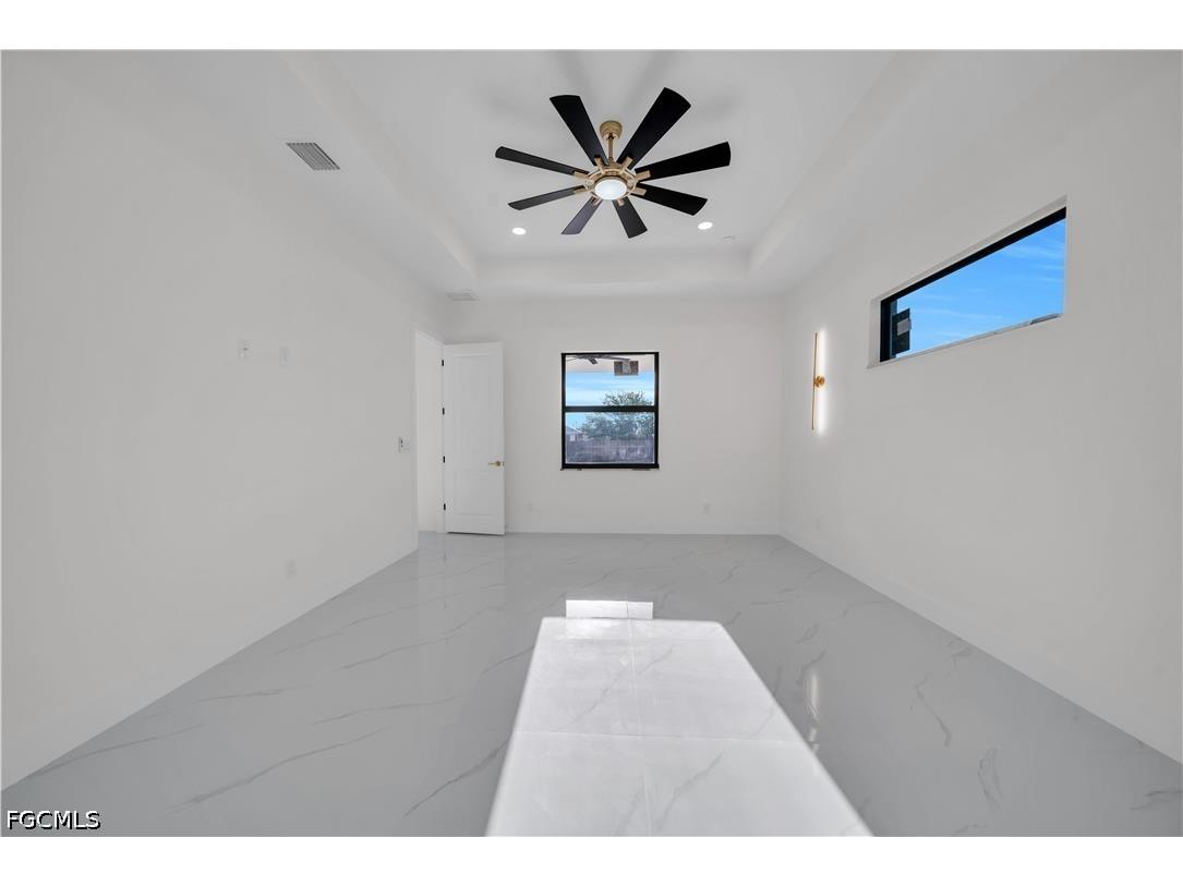2020 Santa Barbara Boulevard N Cape Coral FL 33993 2026017066 image12